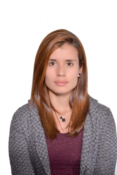 LAURA CAROLINA