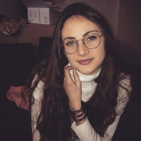 Chloë