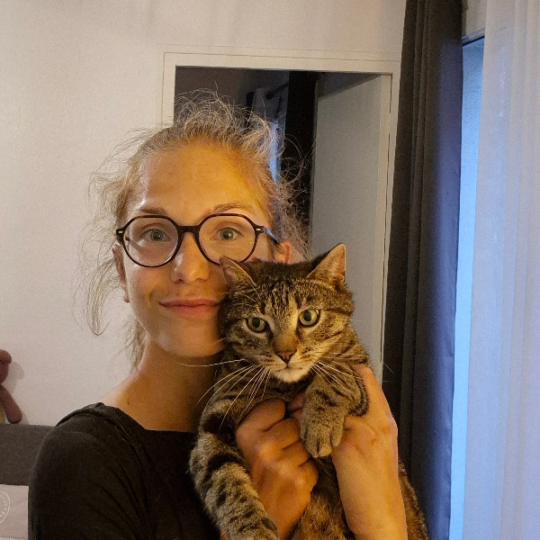 laura