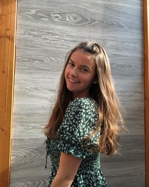 Célia Chantal Viviane